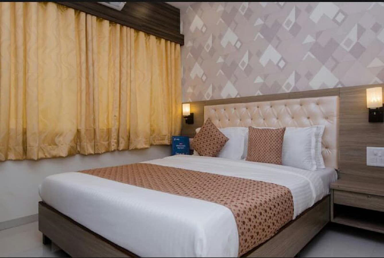 Hotel Time Gold - Near Mumbai Airport - Tap to explore photos