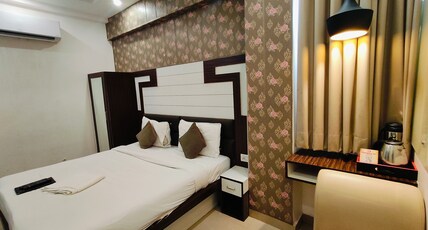Hotel Hind Palace Room Type - Deluxe Room