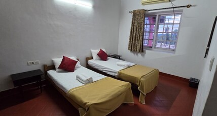 Ossoor Homestay. Room Type - Double Room