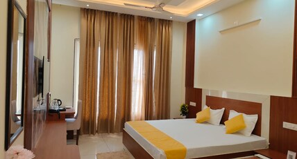 The Shaurya Hotel Room Type - Suite Room