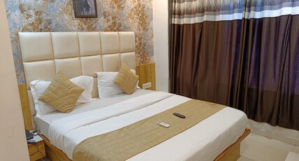 HOTEL LINCOLN INN  Ahmedabad Room Type - non ac room