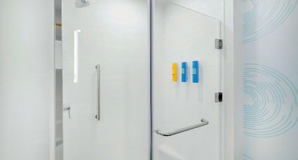 Tru by Hilton Wilmington Mayfaire Room Type - 2 QN HEARING ACCESSIBLE
