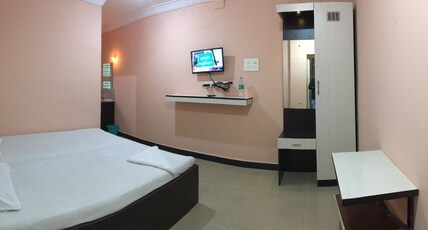 Sri Venkateshwar Lodge Room Type - Non AC Double Room
