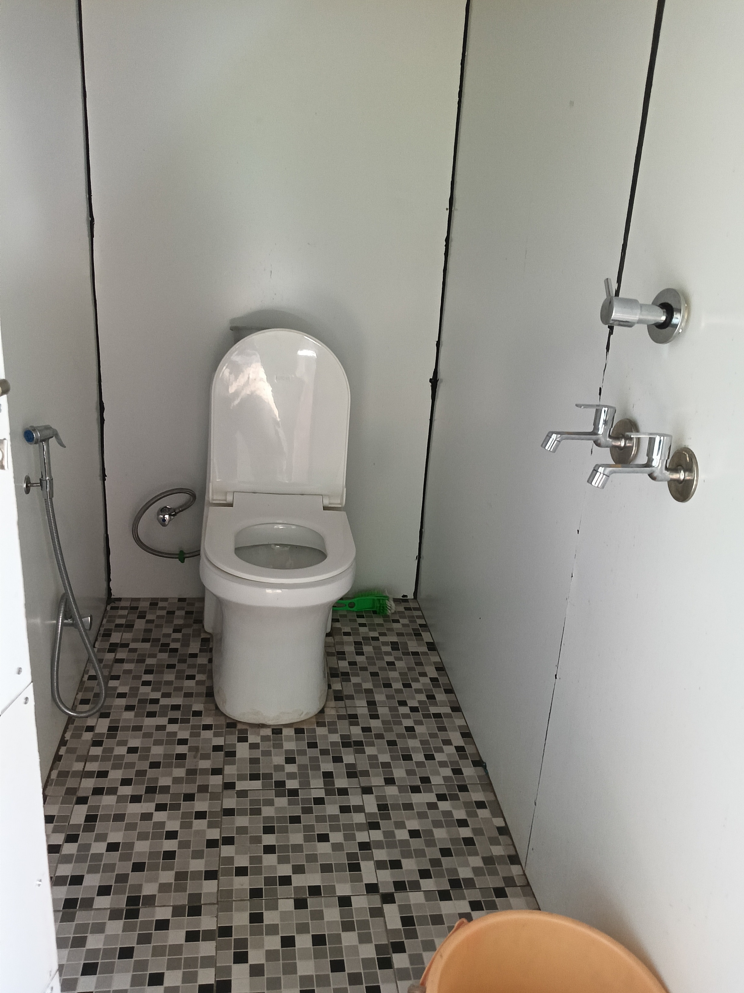 Jitendra home stay - Tap to explore photos