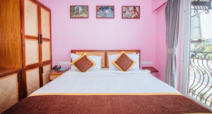 Crystal Bay Room Type - Crystal Executive ( Side Sea View )