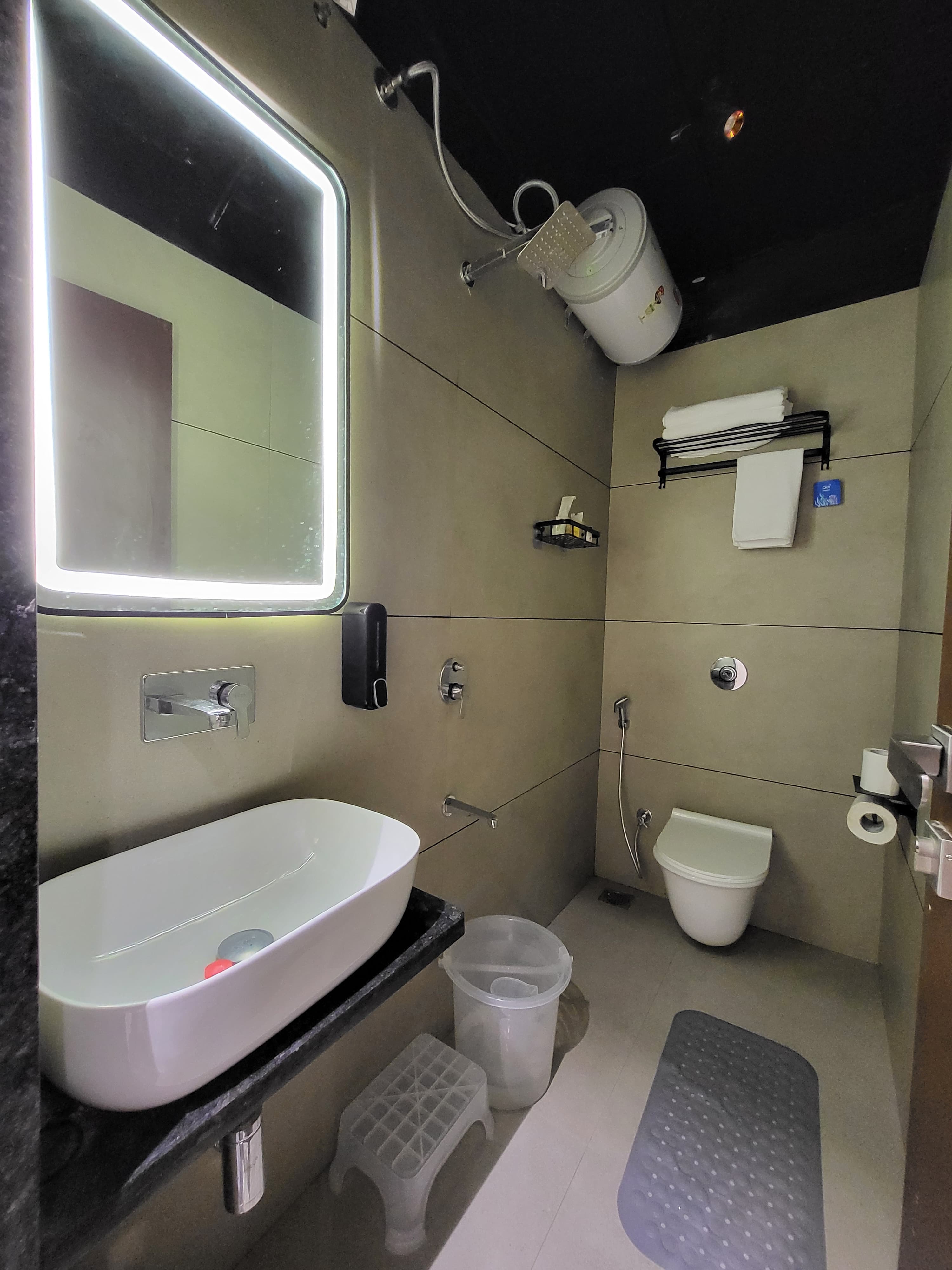 Ritz Hospitality - Hinjewadi - Tap to explore photos