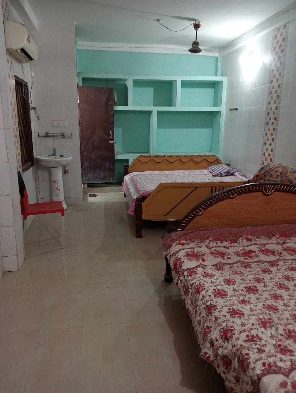 Jagannath Serene View Homestay - Tap to explore photos