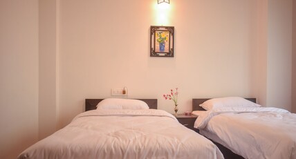 Tea View Homestay Room Type - Double Deluxe