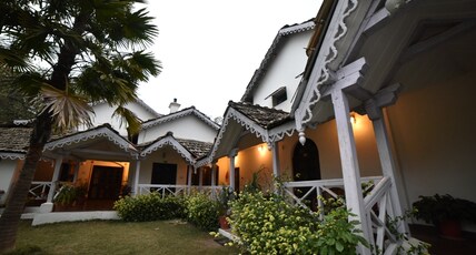 MPT Glen View, Pachmarhi Room Type - AC Suite
