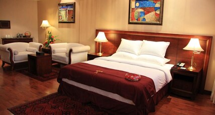 Trianon Royal Hotel Room Type - Deluxe Room