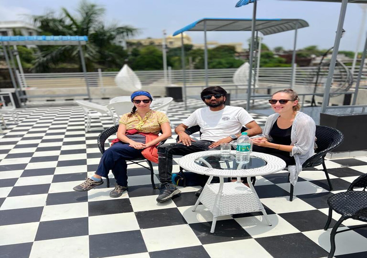 Hotel Mayura Pushkar - Tap to explore photos