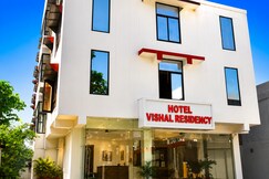 Vishal Residency (5 mins to Railway Station)