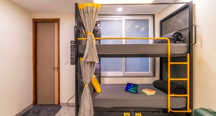 The Hosteller Gurgaon Room Type - Bed in 4 Bed Mixed Dormitory