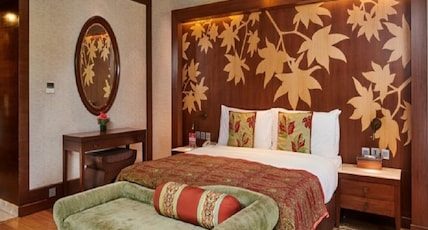 The LaLit Grand Palace Srinagar Room Type - Super Deluxe Ground Floor King with Private sitout The LaLit Grand Palace Srinagar Room Type - Super Deluxe Ground Floor King with Private sitout