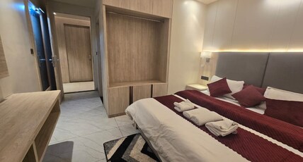 Hotel Divine Vista Room Type - Deluxe Room