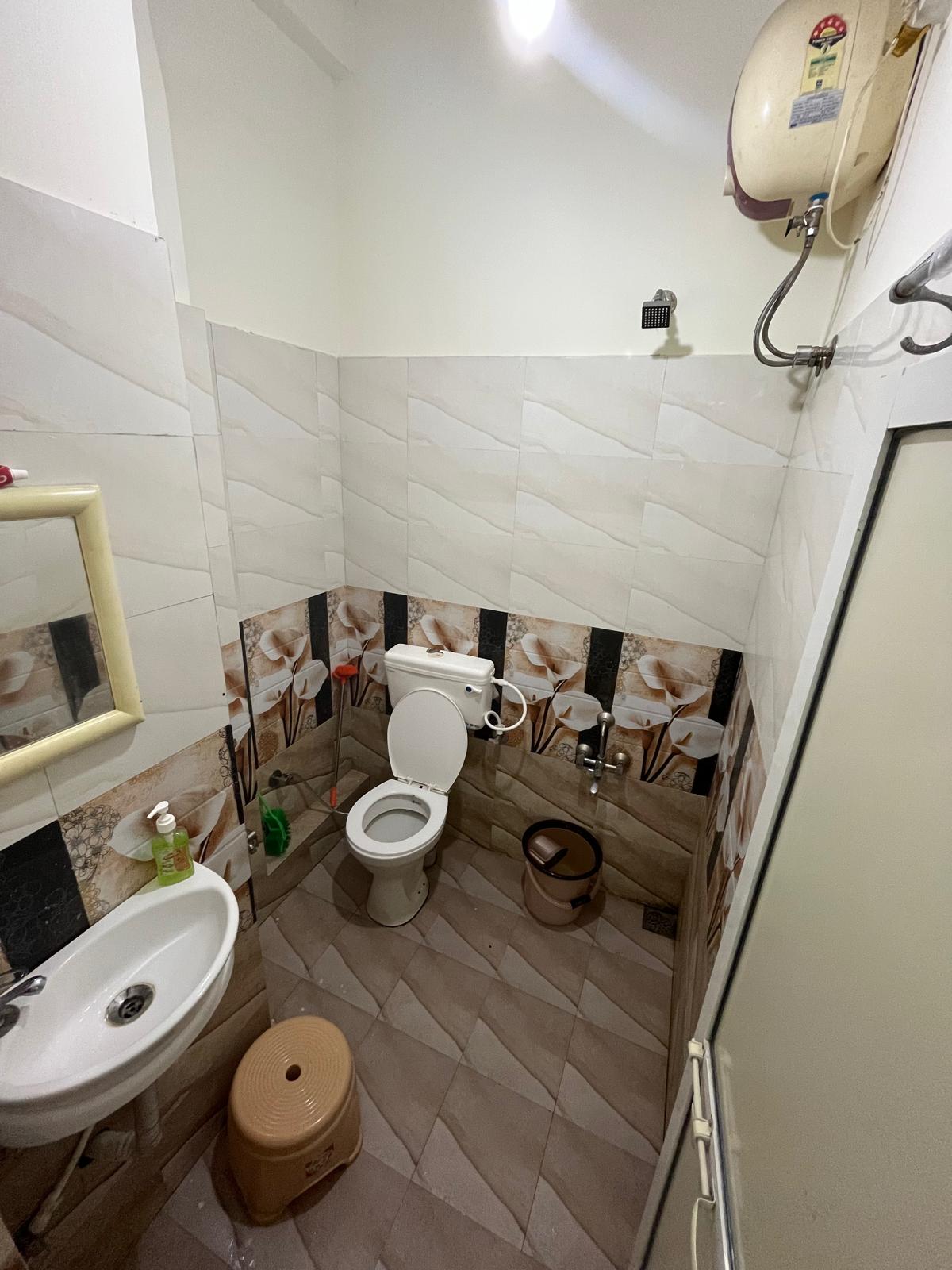 Jai Shree Balaji Homestays - Tap to explore photos