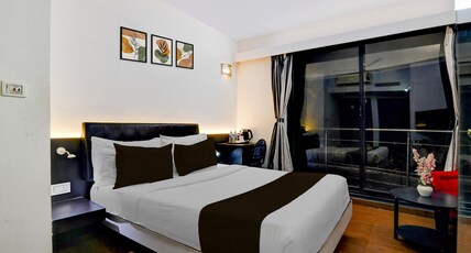 Townhouse Oak Ballygunge Formerly Hotel Lovelock Room Type - Deluxe Townhouse Oak Ballygunge Formerly Hotel Lovelock Room Type - Deluxe