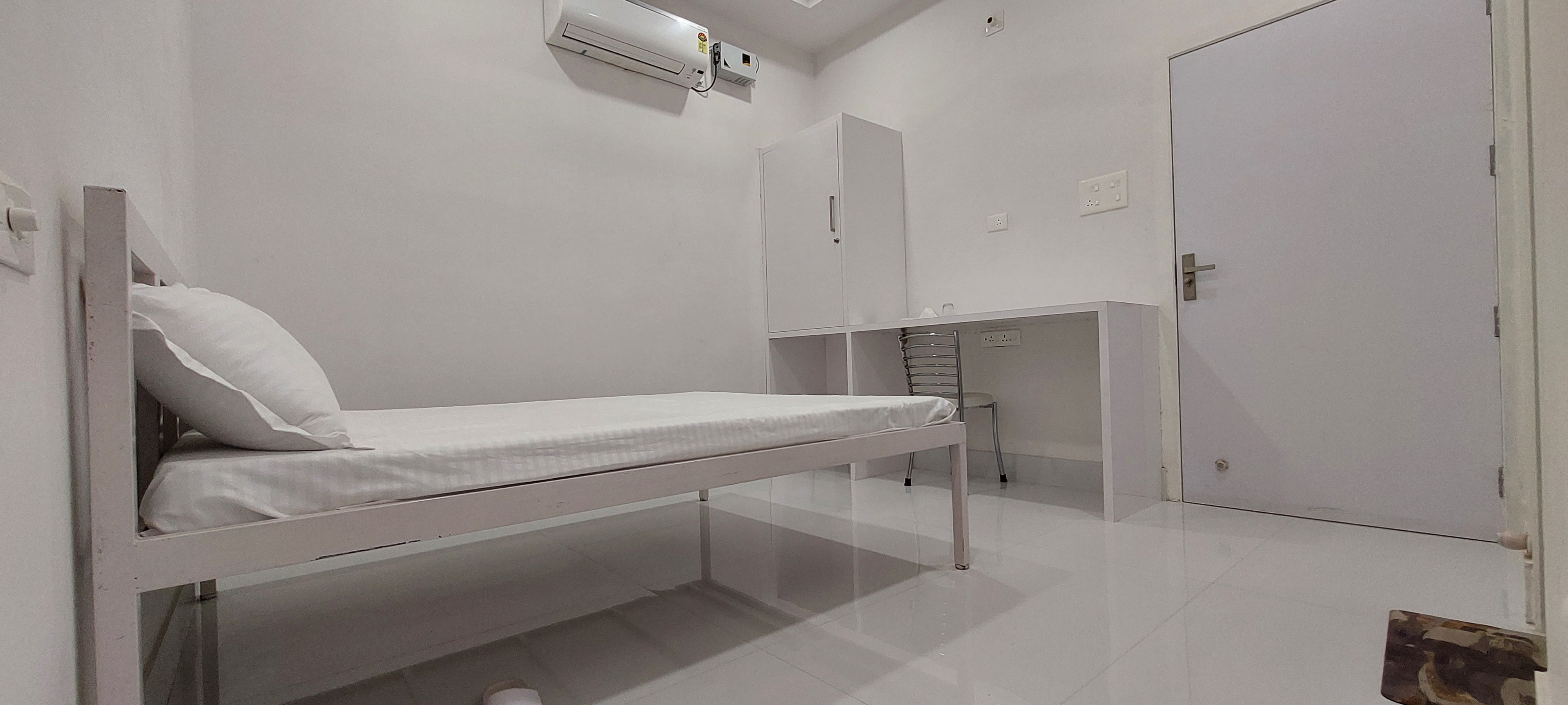 Planet Star Homestay - Tap to explore photos