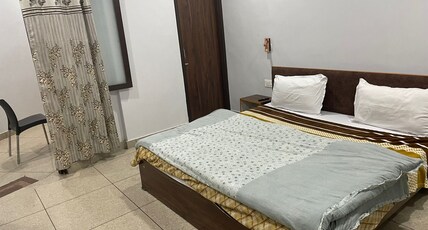 Mye Homestay near Golden Temple Room Type - Super deluxe room 1