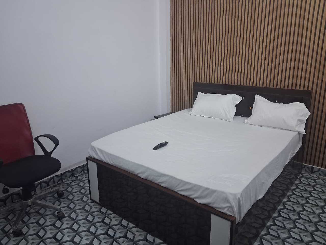 Hotel O Rangoli guest house - Tap to explore photos
