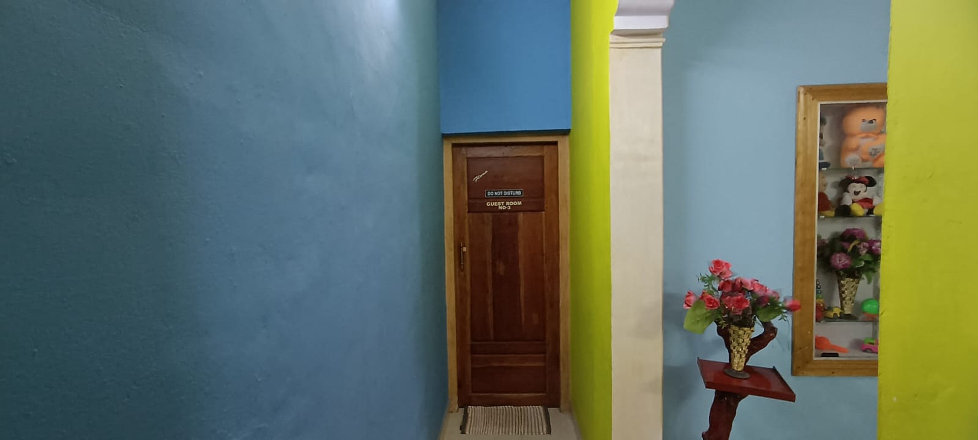 CountyPep Homestay - Tap to explore photos