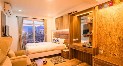 Flock hostels kathmandu Room Type - Executive Private Room with Balcony