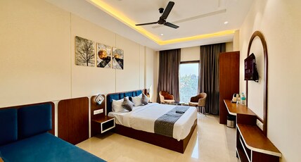 Hotel Mantri Ji Room Type - Family Room