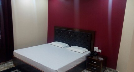 Hotel Sky Blue and Restaurant Room Type - Standard Room Without AC