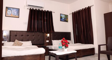 Hotel Khushi Room Type - Executive Room