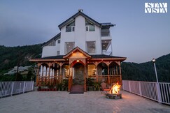 StayVista at Peak @ The Altair w/ Bonfire