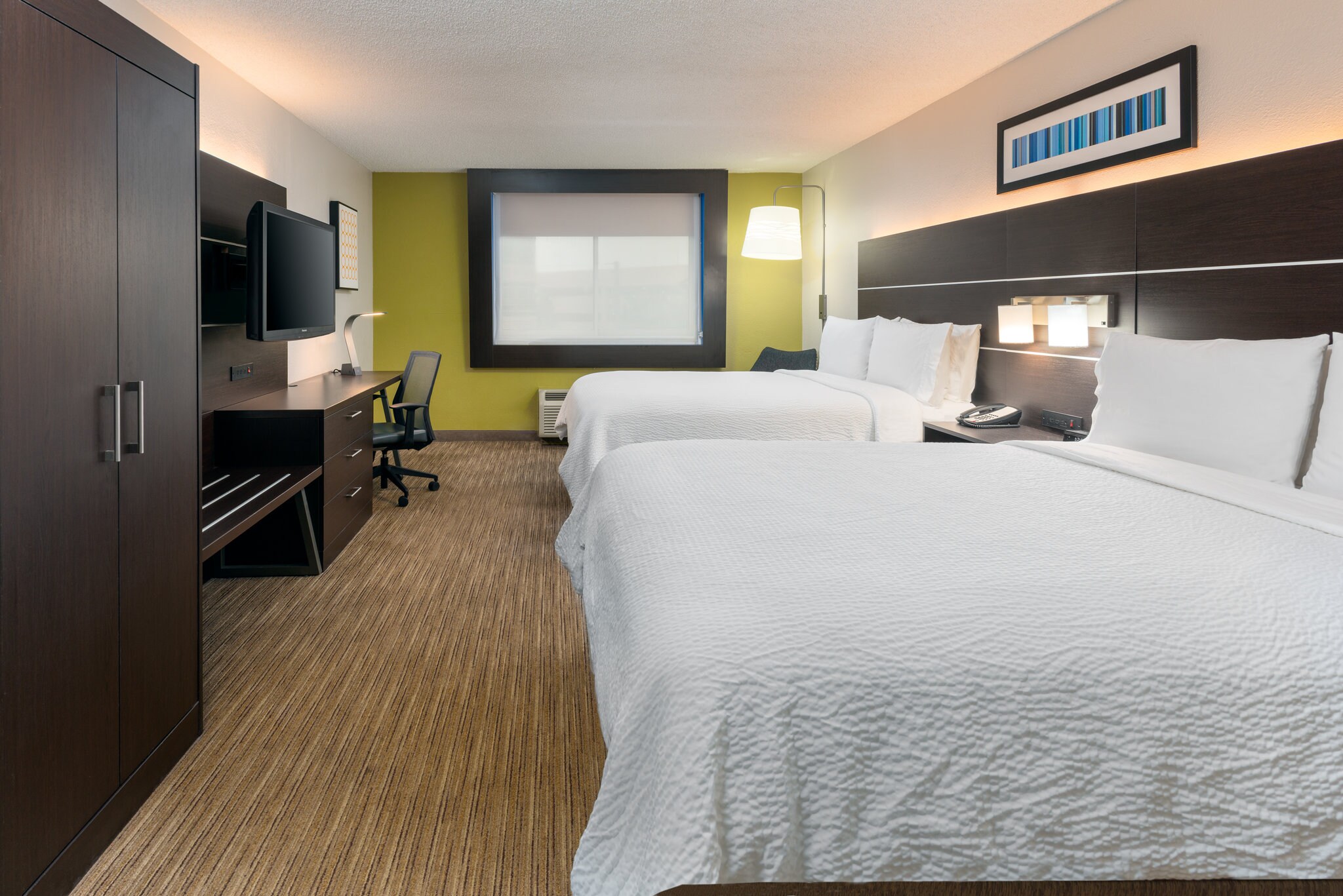Holiday Inn Express Doral - Tap to explore photos