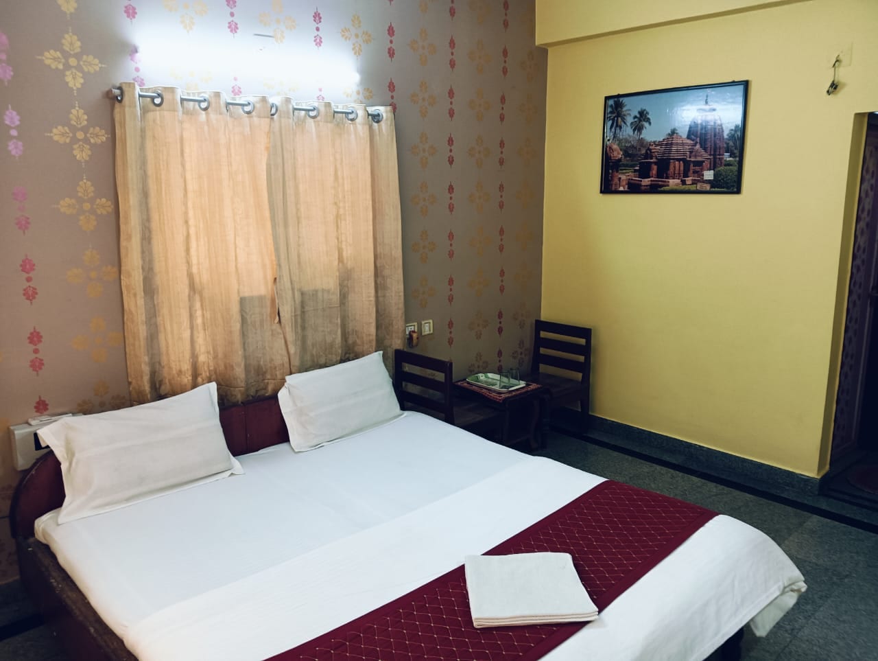 Hotel Swagat - Tap to explore photos