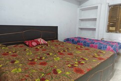 Shree Khatu Shyam Rooms services