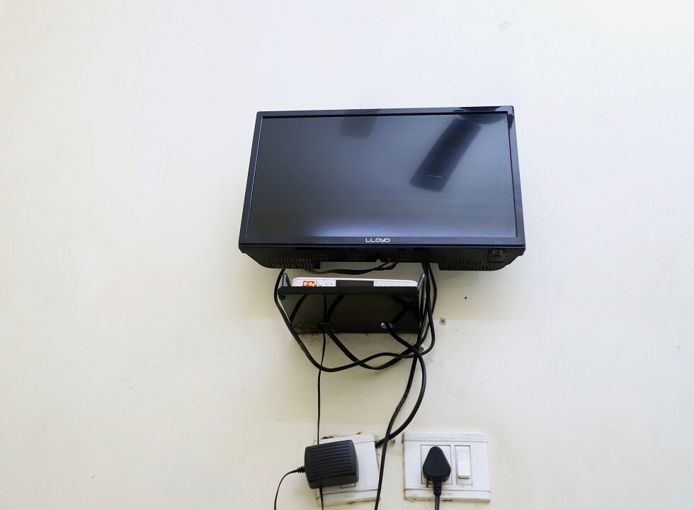 Hotel Galaxy - Tap to explore photos