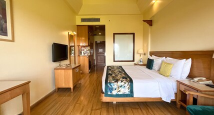 Acron Candolim Regina Room Type - Premier Room