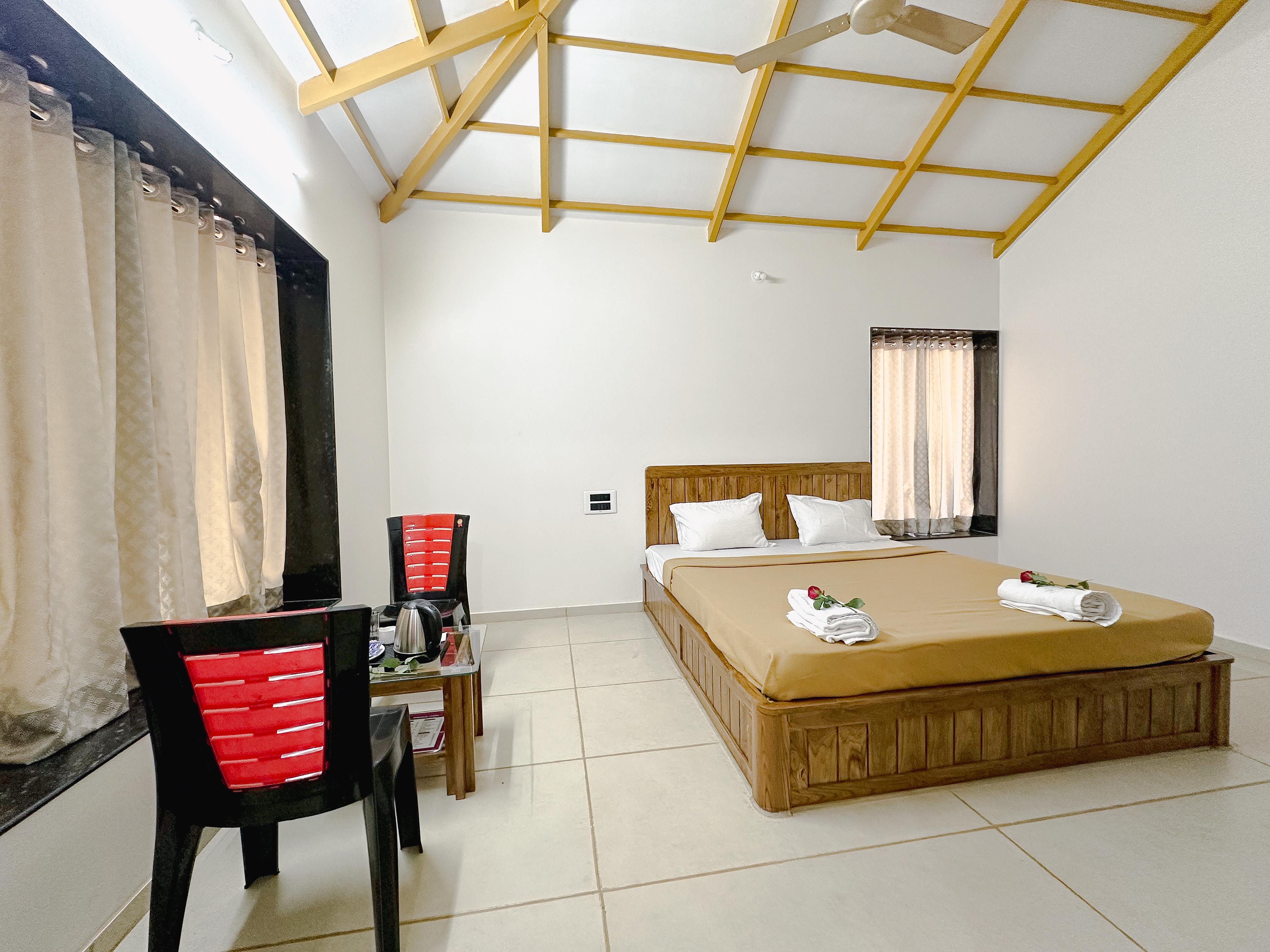 PRASAD VILLAS AND HOMESTAY - Tap to explore photos