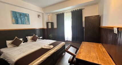 House Of Nomad Room Type - Premium Private Double Room With Attach Bathroom