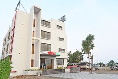 Hotel Radhika NX