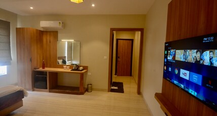 Kumaon Inn Room Type - Deluxe Room