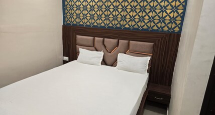 HOTEL KUNJ BIHARI NEAR VISHNUPAD TEMPLE Room Type - Non Ac Room HOTEL KUNJ BIHARI NEAR VISHNUPAD TEMPLE Room Type - Non Ac Room
