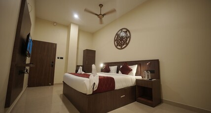KAYAL RESIDENCY Room Type - SEMI DELUXE ROOM