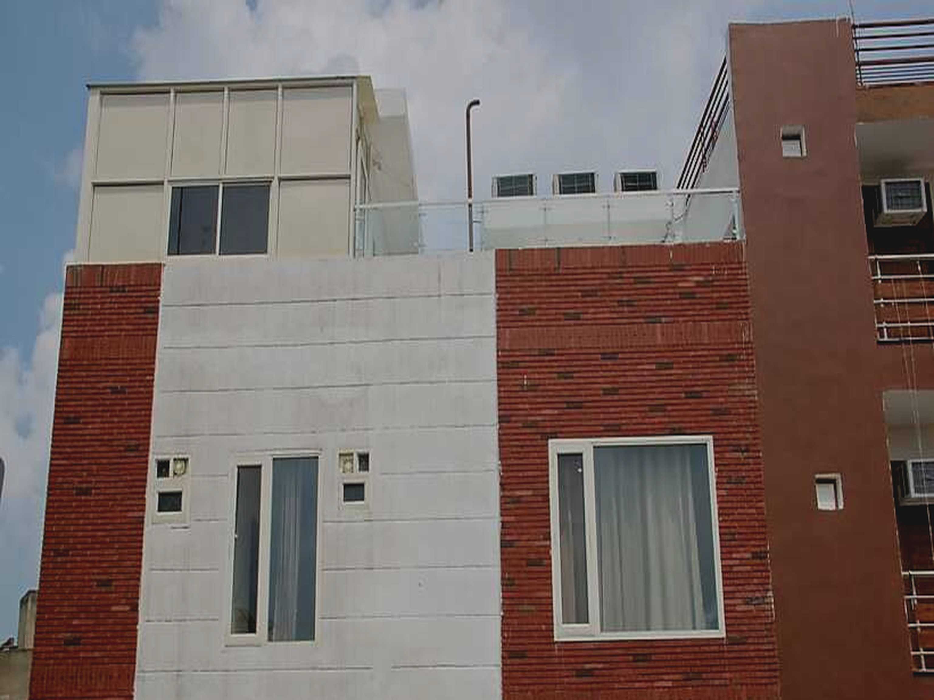 Hotel O Stellan - Tap to explore photos