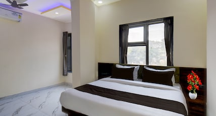 Super Collection O MIDC Pimpari Pune Formerly SK Palace Room Type - Deluxe