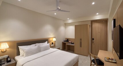 Mastiff Hotel Hinjawadi Pune Room Type - Premier Room