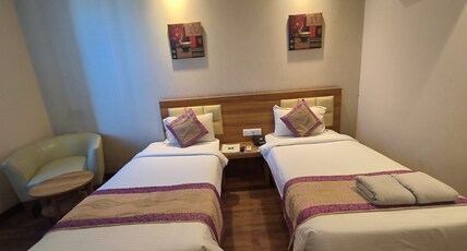 Hotel Le Roi, Haridwar @ Har Ki Pauri Road Room Type - Deluxe Twin Room With Complimentary Wi-Fi