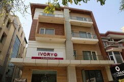 Hotel Ivory 32