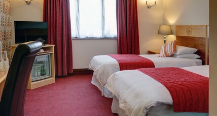 Best Western Compass Inn Room Type - 2 Single Beds, Executive, View, Free High Speed Internet, Music Device, Non-Smoking Best Western Compass Inn Room Type - 2 Single Beds, Executive, View, Free High Speed Internet, Music Device, Non-Smoking