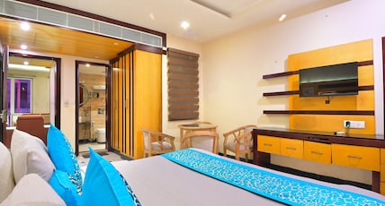 Hari Piorko Inn @ Paharganj Room Type - Suite Room with Living Area & Sofa Hari Piorko Inn @ Paharganj Room Type - Suite Room with Living Area & Sofa