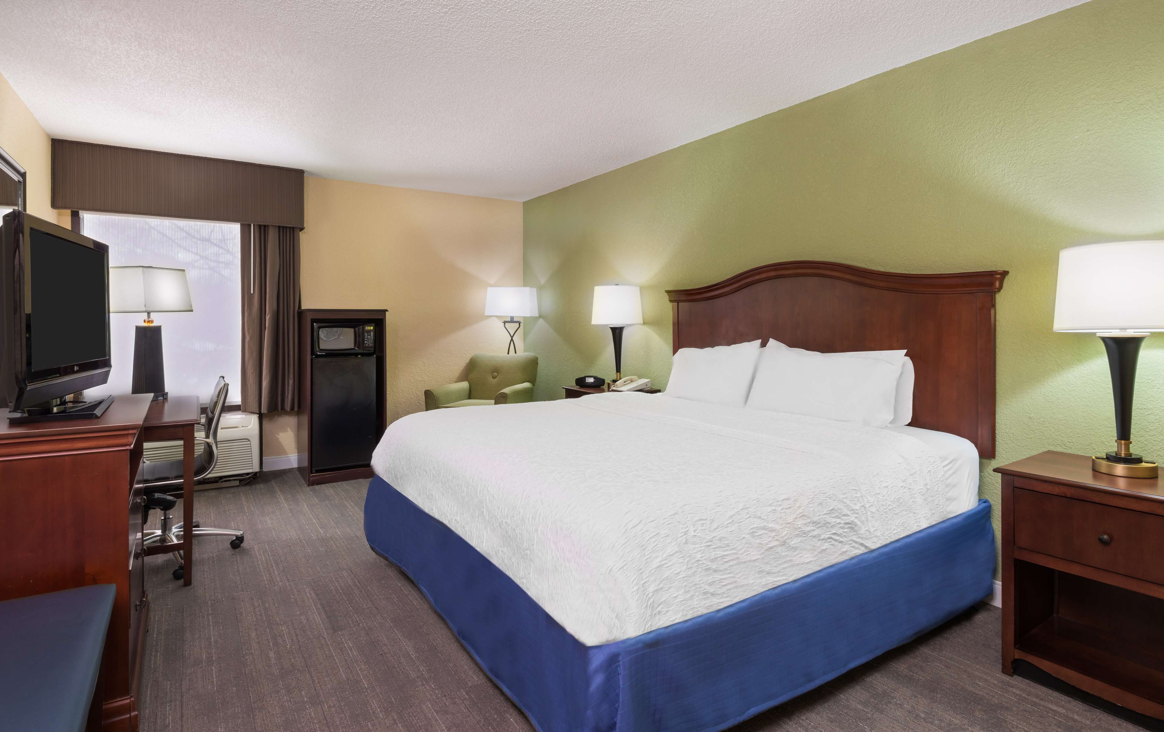 Hampton Inn Raleigh Cary - Tap to explore photos