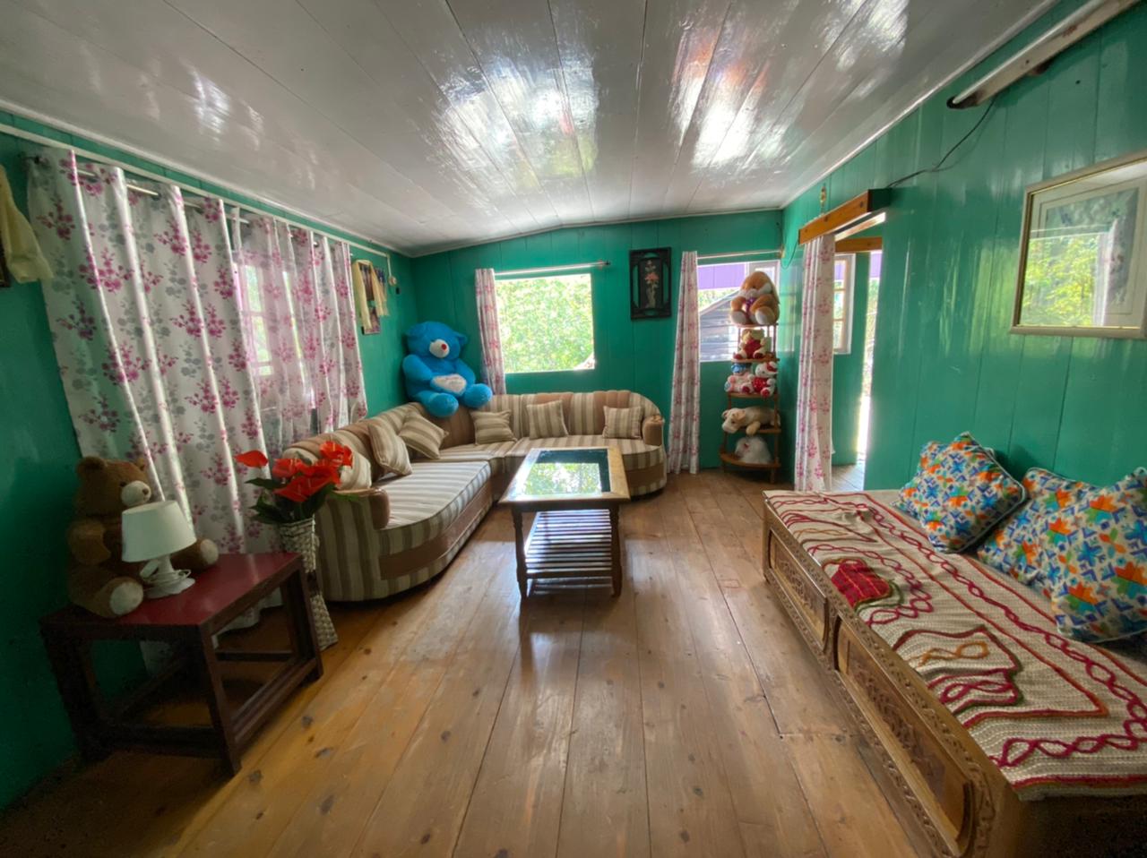 Lungeli Delight - Tap to explore photos